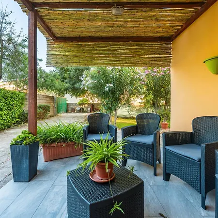 Da Nonna Tere Apartment San Giovanni Suèrgiu